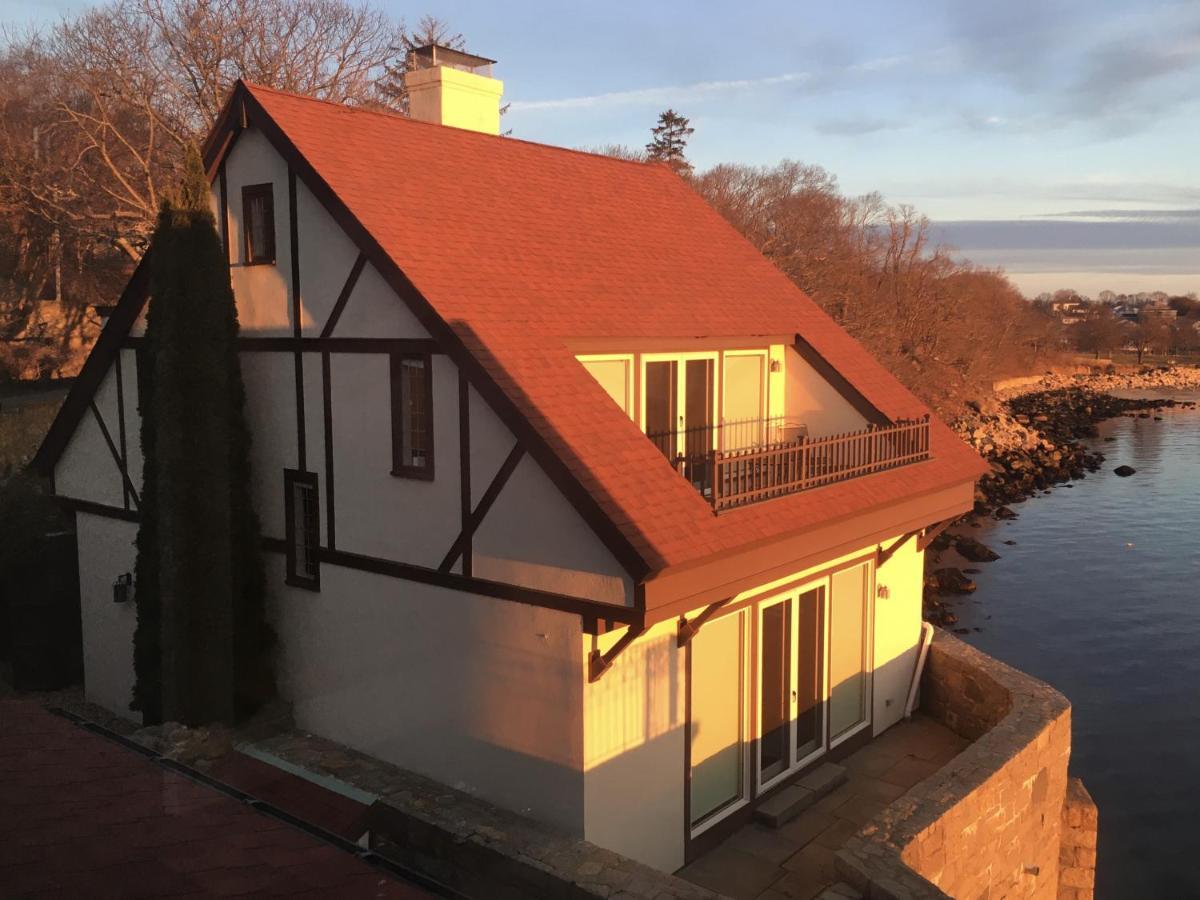 Point Radio Cottage Глостър Екстериор снимка
